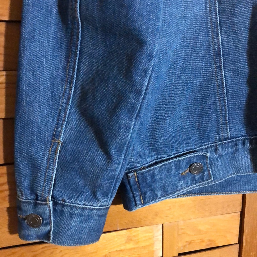 Sherpa Collar Denim Jacket NWOT - Picture 5 of 5